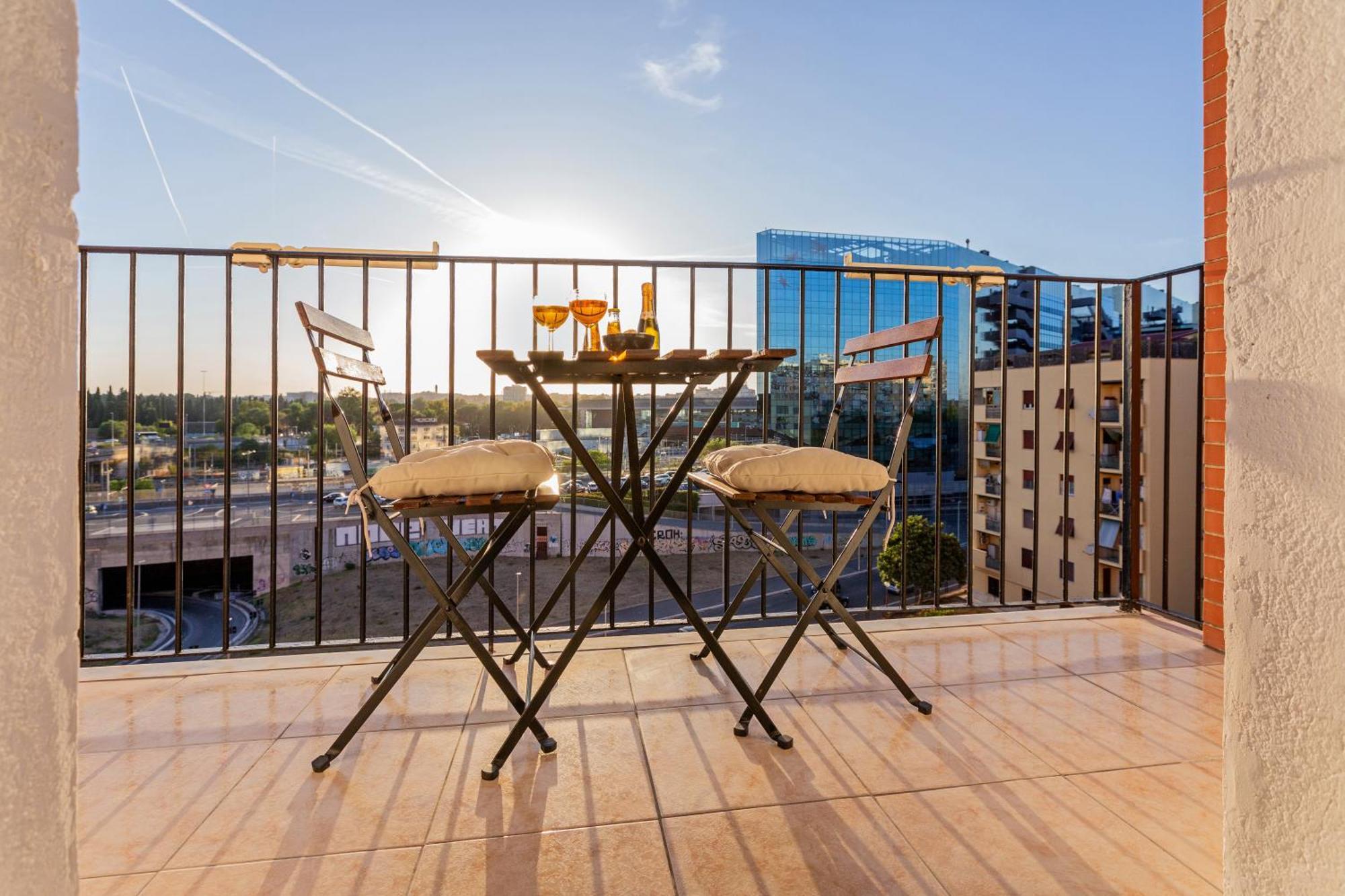 Stylish & Cozy - 5 Star Location- Balcony - City View Рим Экстерьер фото