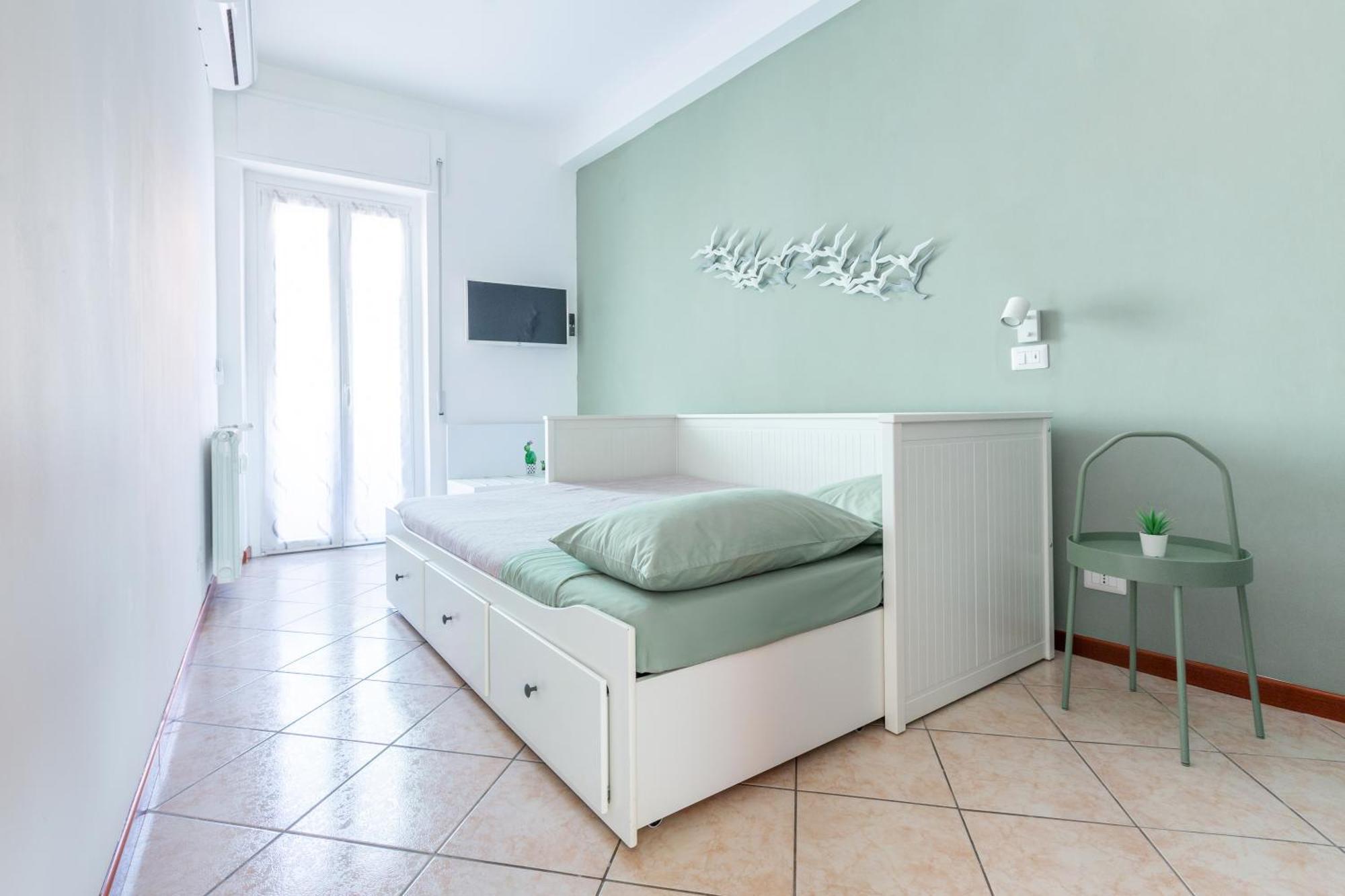 Stylish & Cozy - 5 Star Location- Balcony - City View Рим Экстерьер фото